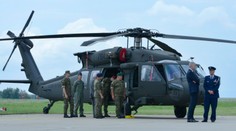 Vojaci dostali dva nové vrtuľníky Black Hawk