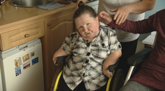 Pani Katarína je odkázaná na invalidný vozík, poisťovňa jej ho nechce preplatiť