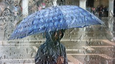 Silná búrka v Sydney ničila a zaplavila domy. Najmenej traja mŕtvi