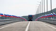 FOTO+VIDEO: Ďalší krok k zbližovaniu Ruska a KĽDR. Otvorili prvý cestný most medzi krajinami