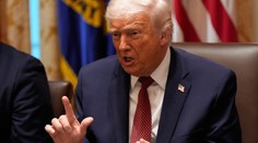 Trump šokuje: Zelenskyj bude musieť akceptovať mierovú dohodu, pretože Ukrajina vo vojne prehráva