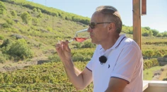 Chorvátsky ostrov, kde je víno dôležitejšie než turizmus: Vis má vlastnú tradíciu