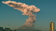 VIDEO: Obrovský výbuch sopky Popocatepetl na detailných záberoch