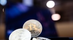 Cena bitcoinu dosiahla historické maximum. Rekord prekonala niekoľko hodín pred Trumpovou inauguráciou