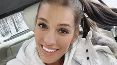 Najkrajšia fotka Jasminy a Rytmusa. S bábätkom im to náramne pristane