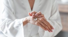 Menej parfumu, viac zdravia. Voňavé krémy môžu byť škodlivejšie, než si myslíte