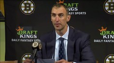 Zdeno Chára absolvoval Bostonský maratón, kde podporil charitu. Štartové číslo mal symbolické