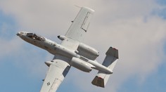 Amerika vysiela do Európy dvanásť lietadiel. Dokážu zničiť tank