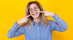 Ako reagovať na pozitívne správy? Odborník tvrdí, že je to nesmierne ťažké