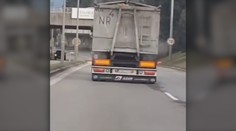 Dobytok prevážaný v otvorenom aute aj zakopávanie zvierat neďaleko domov. Strach farmárov sa stupňuje