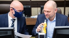 Sulík stále trvá na urýchlenom otvorení obchodov