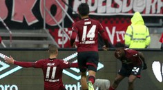 Zreľákov gól stačil Norimbergu na bod s Frankfurtom v 9. kole