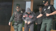 Bankový lupič Jaroslav (44), ktorého policajti postrelili v Kremnici, sa postavil pred sudcu