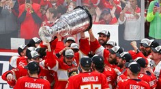 VIDEO: Nádeje Edmontonu pochoval štvorgólový Reinhart. Florida získala druhý Stanleyho pohár v rade