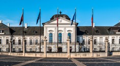 Predstavíme vám všetkých 13 kandidátov v trojminútovom videu