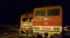 V Pezinku sa zrazil osobný vlak s lokomotívou, hlásia zranených