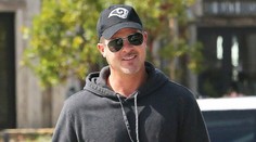 Spevák ukázal prvýkrát svoju rozkošnú dcérku. Nádherná rodinná fotka hovorí za všetko