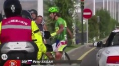 Peter Sagan ako ho nepoznáte. Rozzúrený kopal a nadával