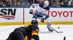 VIDEO: Trestu sa nevyhla ani najväčšia hviezda. Connor McDavid bude pykať za nebezpečný zákrok