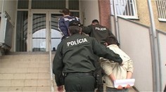 Tínedžeri vykradli vo Fiľakove za jednu noc 12 áut