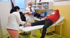 Lekári z UNB podpisujú dodatky k pracovným zmluvám, čím sa dočasne zrušia ich výpovede