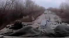 VIDEO: Rusi urýchlene budujú dračie zuby. Podľa záberov však obrnencov nezastavili