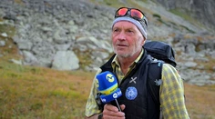 Má 70 rokov a stále lezie po horách. Tatranská legenda opäť vyráža do výšok