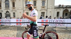 Sagan zavadil o mantinel a skončil na 14. mieste, víťazom Ewan