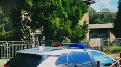 V Brezovej pod Bradlom našli ľudské telo bez známok života