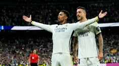 Real si už mädlí ruky, chystá oslavy. Barcelona dvakrát viedla, no padla v nadstavenom čase