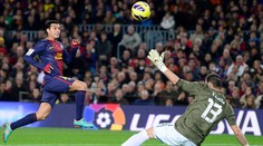 ManUtd má voľný dres s číslom 9, vraj je pre Pedra