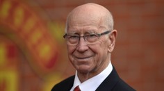 Futbalový svet v slzách. Zomrel Sir Bobby Charlton, legendárny majster sveta z roku 1966