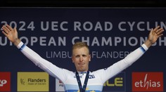 V boji o titul majstra Európy bol aj Slovák. Do cieľa prišiel s totožným časom ako víťazný Belgičan Merlier