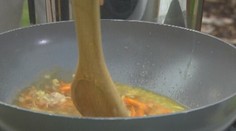 Cestoviny z hrachovej múky s hráškom, mascarpone a mätou