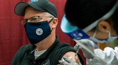 Vakcínu proti koronavírusu dostal ako jeden z prvých Američanov aj šéf Pentagónu