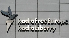 Peniaze z USA stále neprišli. Rádio Slobodná Európa posiela zamestnancov v Prahe na neplatenú dovolenku