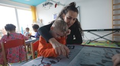 Ovláda osem jazykov a založila unikátnu škôlku, akú na Slovensku len tak nenájdete