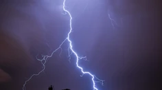 Meteorológovia aktualizovali výstrahy. Okrem búrok varujú aj pred prívalovými povodňami