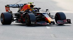 Šialený záver pretekov F1 v Azerbajdžane, najväčší favoriti odchádzajú bez bodov