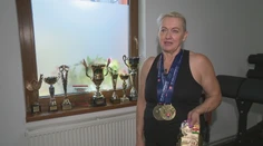 Prekonala predsudky aj samú seba. Prekvapí vás, v akom športe vyniká aktívna dôchodkyňa
