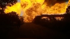 VIDEO: Výbuch, ktorý počas Štedrého dňa rozmetal benzínovú cisternu v JAR, má už 18 obetí