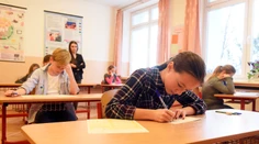 Monitor Európskej komisie: Na Slovensku sa potvrdili veľké regionálne rozdiely v testovaní piatakov