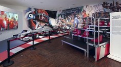 Otvorili výstavu so Schumacherovými pretekárskymi i osobnými vecami