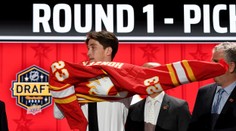 VIDEO: Honzek zaujal legendu NHL. Pred novou sezónou má jasný cieľ