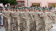 Vojakom zvýšia platy. Ministerstvo chce zatraktívniť ich povolanie