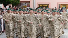 Slovenskí vojaci a policajti budú precvičovať reakciu na masívny prílev utečencov