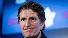 Edmonton oznámil meno nového trénera. Do NHL sa vracia kontroverzný kouč, hviezdny Šved ho nešetril