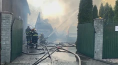 Obrovská žiara a kúdoly dymu. Obyvatelia Rimavskej Soboty majú za sebou hodiny hrôzy