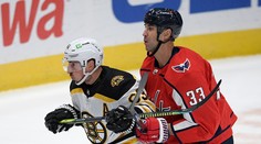 Chára strelil gól Bostonu, Caps premrhali trojgólový náskok