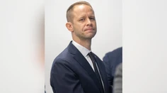 Minister Šaško vymenoval nového riaditeľa VšZP, je ním Matúš Jurových